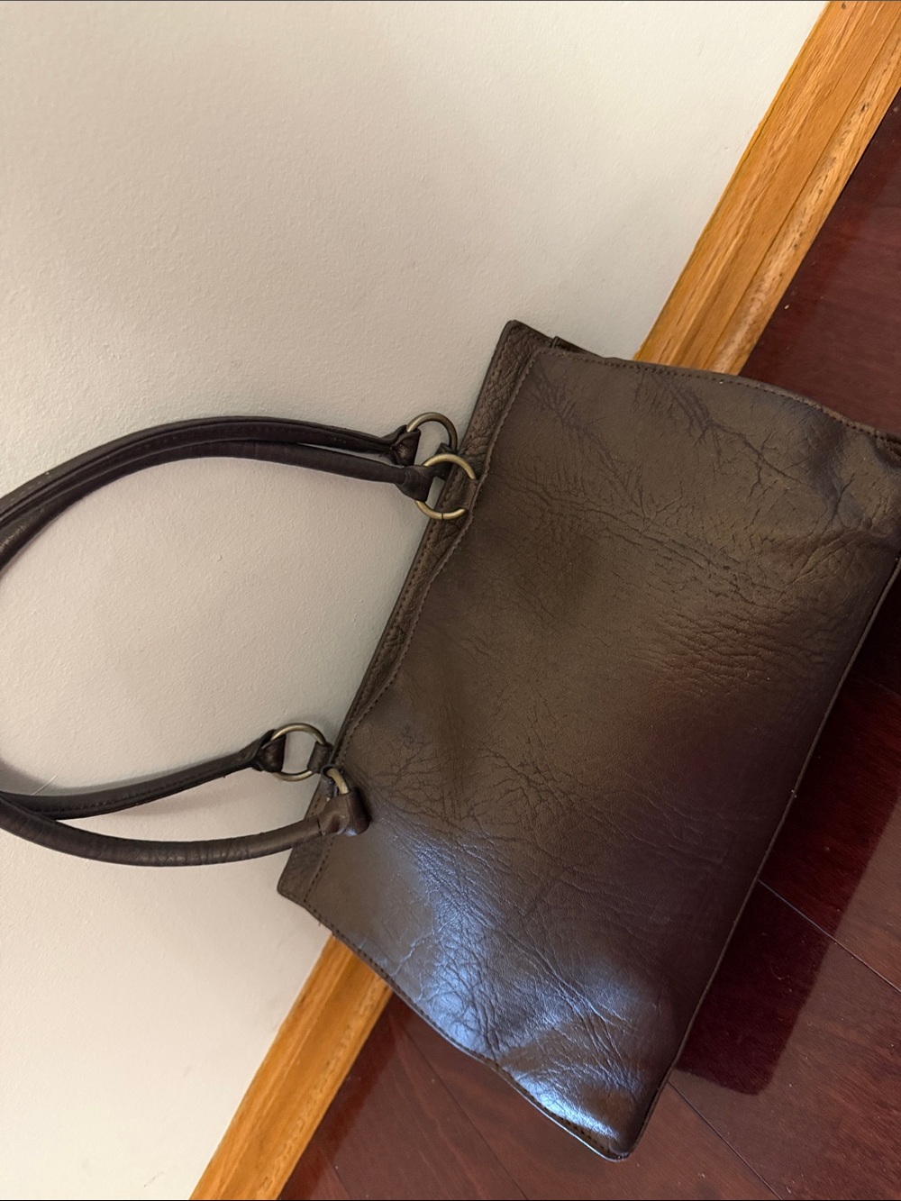 Women’s Dark Brown Croc-Embossed Shoulder Bag - Picture 3 of 3